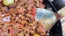 Cuban Picadillo: Ground Beef Stew with tomatoes, vinegar and olives Cuban Picadillo: Ground Beef Stew with tomatoes, vinegar and olives