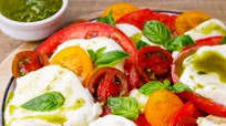 Easy 4-Ingredient Caprese Salad with Basil Olive Oil Drizzle Easy 4-Ingredient Caprese Salad with Basil Olive Oil Drizzle
