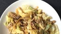 Pork and Cabbage Stirfry Pork and Cabbage Stirfry