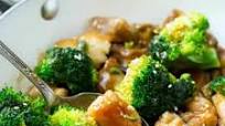 Chicken and Broccoli Stir-Fry Chicken and Broccoli Stir-Fry