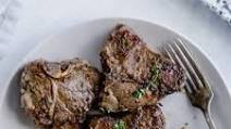 Pan-Seared Tuscan Lamb Chops Pan-Seared Tuscan Lamb Chops