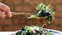 Kale Caesar Salad with Lemon-Rosemary Chicken Kale Caesar Salad with Lemon-Rosemary Chicken