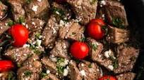 Mediterranean Steak Bites Recipe with Simple Yogurt Sauce Mediterranean Steak Bites Recipe with Simple Yogurt Sauce