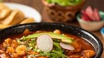 Pozole Rojo de Cerdo y Pollo Pozole Rojo de Cerdo y Pollo