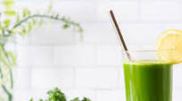 Green Juice Recipe (Juicer + Blender Directions) Green Juice Recipe (Juicer + Blender Directions)
