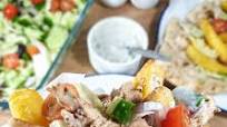 Greek Chicken Gyros & Tzatziki | Healthy Fakeaway Recipe Greek Chicken Gyros & Tzatziki | Healthy Fakeaway Recipe