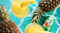 Tropical Piña White Sangria Tropical Piña White Sangria