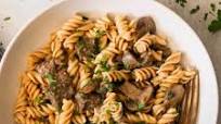 Easy One Pot Beef Stroganoff (Paleo, Whole30) - Stovetop or Instant Pot Easy One Pot Beef Stroganoff (Paleo, Whole30) - Stovetop or Instant Pot