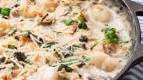 One Pot Gnocchi with Spinach and Chicken One Pot Gnocchi with Spinach and Chicken