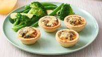 Spinach, Feta and Tomato Quiches Spinach, Feta and Tomato Quiches