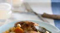 Slow Cooker Moroccan Chicken with Apricots, Olives and Almonds Slow Cooker Moroccan Chicken with Apricots, Olives and Almonds