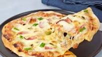 Ham and mushroom pizza Ham and mushroom pizza