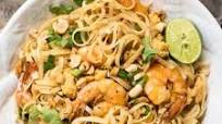 Paleo & Keto Pad Thai With Shirataki Noodles Paleo & Keto Pad Thai With Shirataki Noodles