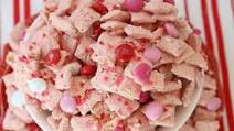 Strawberry Valentines Chex Mix