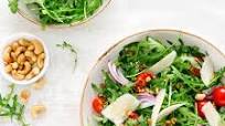 Superfood Greek Salad with Arugula, Cashews & Tomatoes Superfood Greek Salad with Arugula, Cashews & Tomatoes