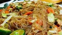 Pancit Sotanghon – the Slippy and Yummy Philippine Glass Noodles Pancit Sotanghon – the Slippy and Yummy Philippine Glass Noodles
