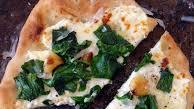 Ricotta Spinach Pizza (Pizza Bianca) Ricotta Spinach Pizza (Pizza Bianca)