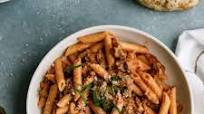 30 Minute Creamy Sausage and Tomato Pasta Recipe 30 Minute Creamy Sausage and Tomato Pasta Recipe