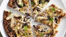Barbecue chicken & mushroom pizzas Barbecue chicken & mushroom pizzas