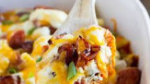 Cheesy Kielbasa Pasta Casserole (Freezer Friendly!) Cheesy Kielbasa Pasta Casserole (Freezer Friendly!)