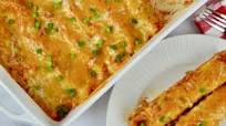 Cream Cheese Chicken Enchiladas with Sour Cream Red Sauce Cream Cheese Chicken Enchiladas with Sour Cream Red Sauce