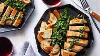 Pork Chops & Salsa Verde with Roasted Potatoes & Sautéed Kale Pork Chops & Salsa Verde with Roasted Potatoes & Sautéed Kale
