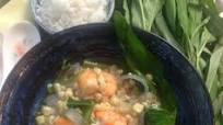 Suam na Mais:Corn Soup with Shrimps and Spinach Suam na Mais:Corn Soup with Shrimps and Spinach