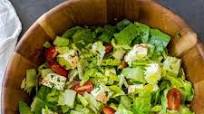Tomato Mozzarella Salad with Lettuce Tomato Mozzarella Salad with Lettuce