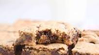 Peanut Butter Chocolate Chip Bars Peanut Butter Chocolate Chip Bars