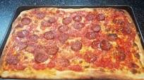 Guide To Making American Pan Pizza Guide To Making American Pan Pizza