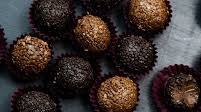 Brigadeiro Cremoso com Doce de Leite Brigadeiro Cremoso com Doce de Leite