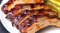 Costillas asadas al horno con salsa barbacoa Costillas asadas al horno con salsa barbacoa