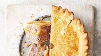 Ploughman’s pork & cheese picnic pie Ploughman’s pork & cheese picnic pie
