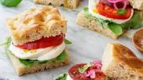 Caprese Sandwich Caprese Sandwich