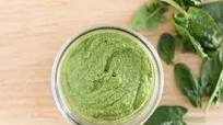 Easy Spinach Pesto Easy Spinach Pesto