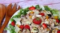 Strawberry- Caesar Grilled Chicken and Vegetable Salad Strawberry- Caesar Grilled Chicken and Vegetable Salad