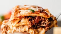 Classic Lasagna Recipe with Ground Beef