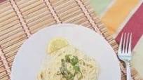 Light & Easy Garlic Lemon Pasta For Two Light & Easy Garlic Lemon Pasta For Two