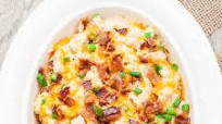 Creamy Baked Mashed Potatoes (make-ahead) Creamy Baked Mashed Potatoes (make-ahead)