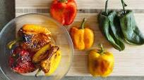 Cómo asar y limpiar chiles Cómo asar y limpiar chiles
