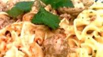 Meatballs in Sour Cream Sauce over Egg Noodles (Made Easy) Meatballs in Sour Cream Sauce over Egg Noodles (Made Easy)
