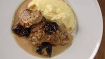 Pork tenderloin with prunes and Armagnac Pork tenderloin with prunes and Armagnac