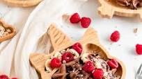 Healthy chocolate waffles in 2 versions Healthy chocolate waffles in 2 versions