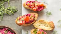 Red Beet Hummus Bruschetta Red Beet Hummus Bruschetta