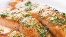 Grilled Salmon with Lemon Garlic Sauce Grilled Salmon with Lemon Garlic Sauce