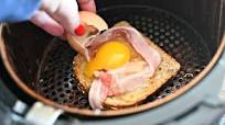 Air Fryer Bacon and Egg Toast Air Fryer Bacon and Egg Toast