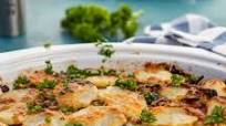 Potato Bake With Bacon (Boulangere Potatoes) Potato Bake With Bacon (Boulangere Potatoes)