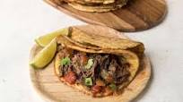 Instant Pot Copycat Chipotle Barbacoa Beef (Keto, Low Carb) Instant Pot Copycat Chipotle Barbacoa Beef (Keto, Low Carb)