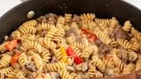 Philly Cheesesteak Pasta Philly Cheesesteak Pasta