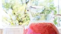 Strawberry Pineapple Lemonade (Juicer Recipe) Strawberry Pineapple Lemonade (Juicer Recipe)